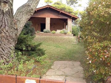 VENTA CASA 2 AMBIENTES LOTE 700 M VILLA GESELL