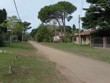 VENTA CASA 2 AMBIENTES LOTE 700 M VILLA GESELL