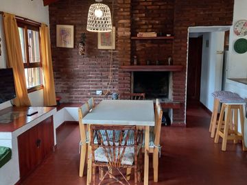 VENTA CASA 2 AMBIENTES LOTE 700 M VILLA GESELL