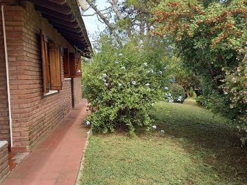 VENTA CASA 2 AMBIENTES LOTE 700 M VILLA GESELL