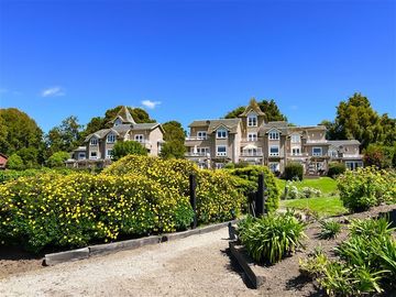 Casa en Venta en Sector Lago Ranco (Con orilla a Rio Pichico)