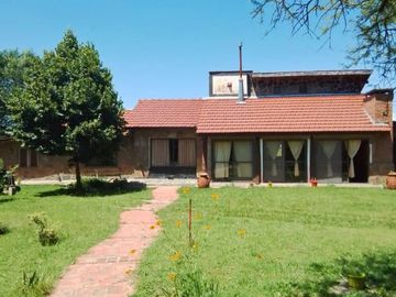 Venta casa 3 dorm 4 Horiz Villa General Belgrano