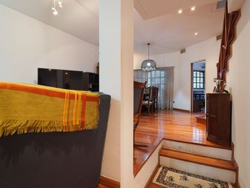 Venta casa 6 ambientes en Parque Chacabuco