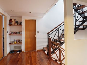 Venta casa 6 ambientes en Parque Chacabuco