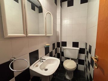 Venta casa 6 ambientes en Parque Chacabuco