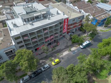 VENTA DE DEPARTAMENTO A PASOS DE BARRIO ITALIA