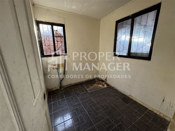 Casa en Venta en Casa de 120 m2 + 9 Deptos Studio 18 m2 - Terreno 375 m2