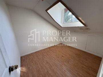 Sitio en Venta en Casa de 120 m2 + 9 Deptos Studio 18 m2 - Terreno 375 m2