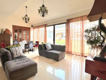 PH - Condominio La Hacienda