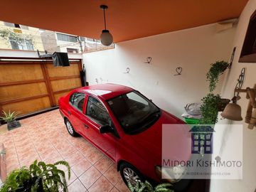 Casa en  a pasos de Universidad la Catolica