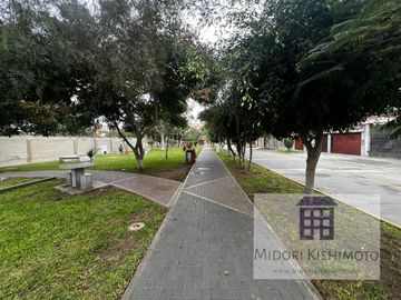 Casa en  a pasos de Universidad la Catolica