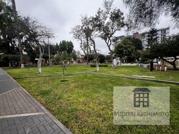 Casa en  a pasos de Universidad la Catolica