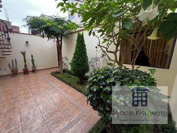 Casa en  a pasos de Universidad la Catolica