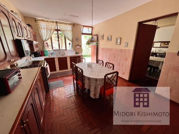 Casa en  a pasos de Universidad la Catolica