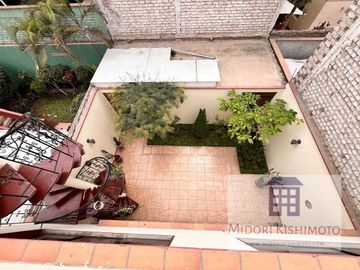 Casa en  a pasos de Universidad la Catolica