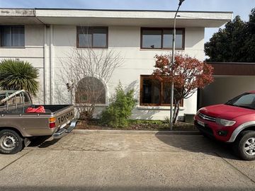 Casa en Venta en condominio las Palmas