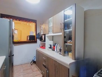 En Cotizado Barrio Casa en Condominio 3 dorm. Venta Santiago