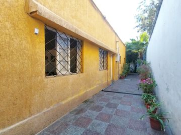 En Cotizado Barrio Casa en Condominio 3 dorm. Venta Santiago
