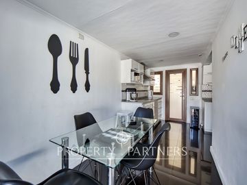 Venta de espectacular y hermosa casa con acceso controlado 24/7 en Peñalolén