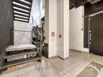 Espectacular local en Providencia (0,33 UF/m2)