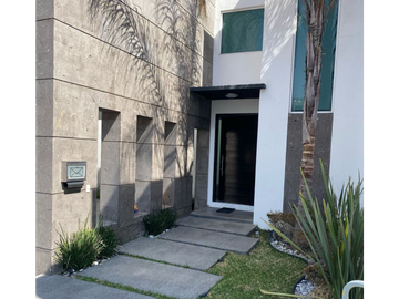 Casa en Venta Lagos del Vergel Carretera Nacional al Sur de Monterrey