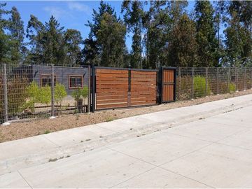CASA EN CONDOMINIO RESIDENCIAL EN ALGARROBO