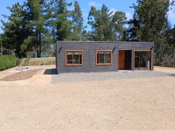 CASA EN CONDOMINIO RESIDENCIAL EN ALGARROBO