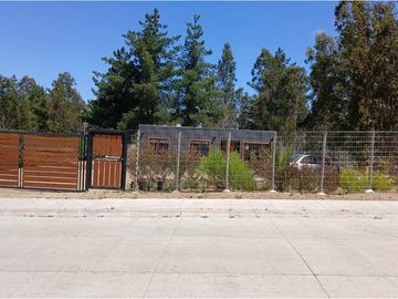 CASA EN CONDOMINIO RESIDENCIAL EN ALGARROBO