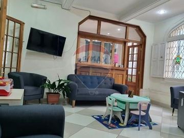 OFICINA EN VENTA/CASA COMERCIAL