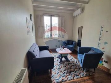 OFICINA EN VENTA/CASA COMERCIAL