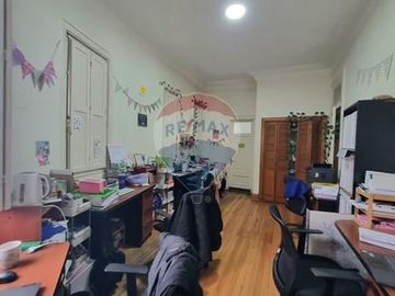 OFICINA EN VENTA/CASA COMERCIAL