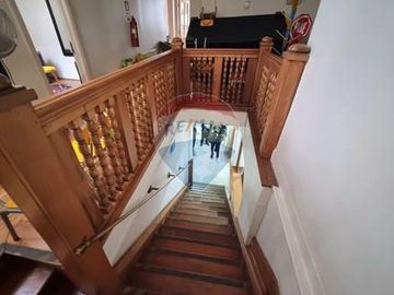 OFICINA EN VENTA/CASA COMERCIAL