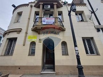 OFICINA EN VENTA/CASA COMERCIAL