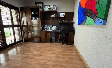 Casa en venta, Bosquencinos, Monterrey, Nuevo León.  Totalmente equipada y amueblada