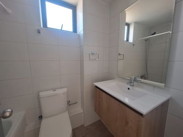 Vende depto la cisterna  2827 UF