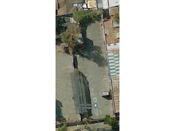 Vende inmueble uso comercial