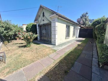 Oportunidad  casa La Cisterna  , gran patio  6188 UF