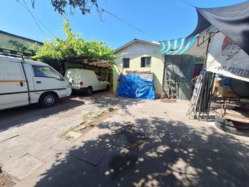 Oportunidad  casa La Cisterna  , gran patio  6188 UF