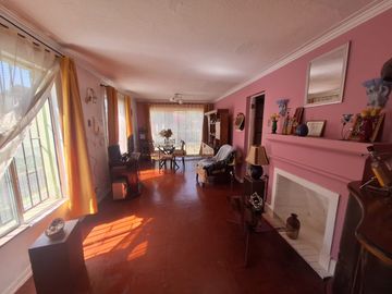 Oportunidad  casa La Cisterna  , gran patio  6188 UF