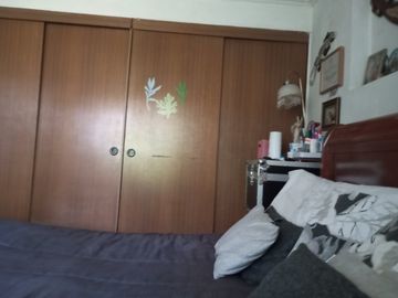 Vendo Amplia Y Hermosa Casa, América & 12 De Febrero, S.bdo.