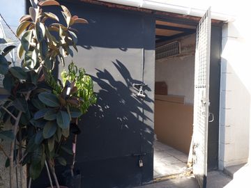Vendo Amplia Y Hermosa Casa, América & 12 De Febrero, S.bdo.
