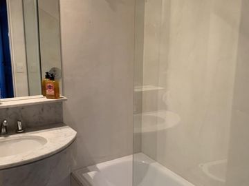 Venta Departamento de 5 ambientes con terraza y parrilla en Palermo Chico