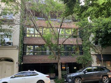 Venta Departamento de 5 ambientes con terraza y parrilla en Palermo Chico