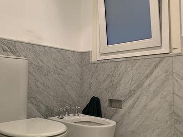 Venta Departamento de 5 ambientes con terraza y parrilla en Palermo Chico