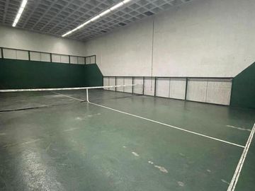 4 ambientes con dependencia y cocheras - Coronel Diaz 2100