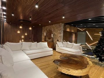 CASA PAROTA  ESPECTACULAR RESIDENCIA EN LOMAS DE COCOYOC