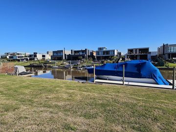 VENTA LOTE AL RIO EN EL YACHT, NORDELTA OPORTUNIDAD!