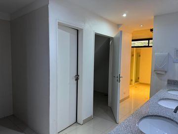 VENTA LOTE AL RIO EN EL YACHT, NORDELTA OPORTUNIDAD!
