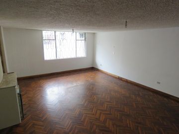 Casa en venta sector Jipijapa