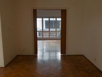 Departamento en Venta 4 ambientes con cochera - Barrancas de Belgrano